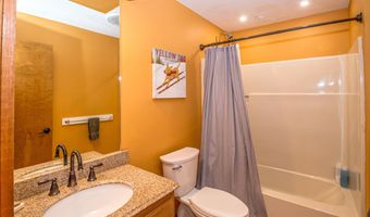 21 A Ammonoosuc Dr, Bartlett, NH 03812