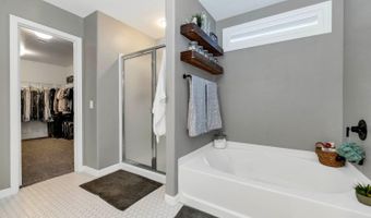 3642 W MEDINAH Ct, Anthem, AZ 85086
