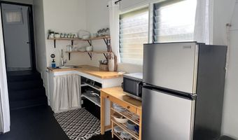 30 KANOELANI St 2, Hilo, HI 96720