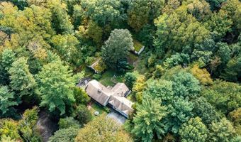 1904 Old Louisquisset Pike, Lincoln, RI 02865