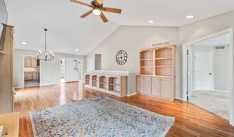 2109 Ironwood Ln, Ames, IA 50014