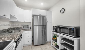 3625 N Country Club Dr Ph2, Aventura, FL 33180