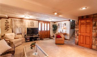 905 Roosevelt Ave, Aliquippa, PA 15001