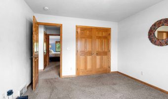 N9432 LOGAN Lane, Appleton, WI 54915