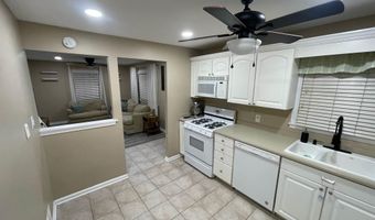 241 Warren Ave Ave, Bellmawr, NJ 08031