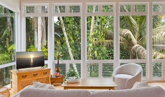 98 KAIWIKI Rd, Hilo, HI 96720