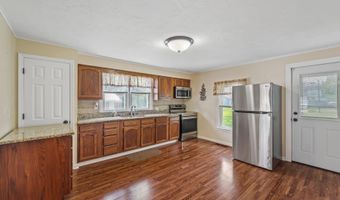 107 Vine St, Ashley, OH 43003