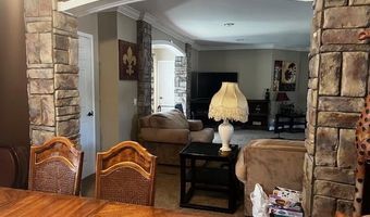 220 Holli Rd, Benton, LA 71006