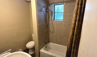 3861 Desoto Dr, Macon, GA 31206