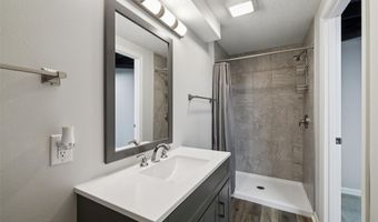 506 2nd Ave SW, Altoona, IA 50009