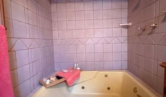 209 E 2nd St, Alturas, CA 96101