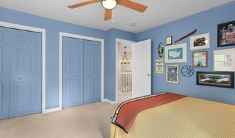 326 Greentree Ln NE, Ada, MI 49301