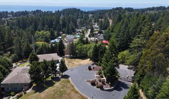 7774 ZOE Dr, Brookings, OR 97415