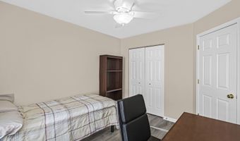 2129 W Concord Ln, Addison, IL 60101