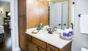 153 Berkshire Loop, Crossville, TN 38558