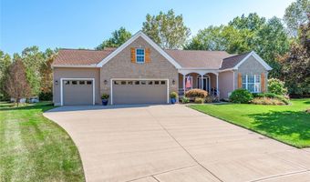 650 Eastpointe Ct, Amherst, OH 44001