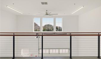 55 John Clarke Rd 3, Middletown, RI 02842