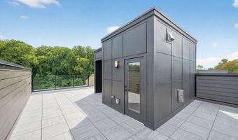 7027 RENITA Ln, Bethesda, MD 20817