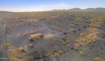 21620 W Buckwheat Ln, Congress, AZ 85332