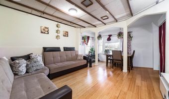 20 W 22ND St, Bayonne, NJ 07002