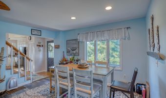 121 S SANDPIPER Dr, Dover, DE 19901