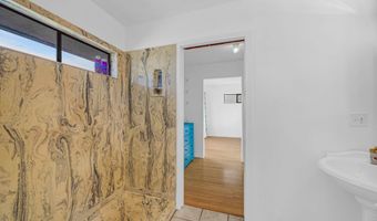 295 Kaihoi St, Kihei, HI 96753