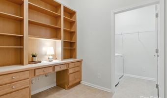 6032 Pale Moss Ln, Charlotte, NC 28269