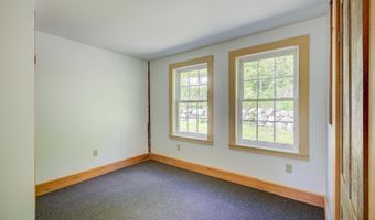 2 Hill Rd, Chatham, NH 03813