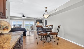 401 Bay Shore Dr 17B, Barnegat, NJ 08005