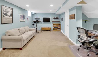88 3rd Ave, Atlantic Highlands, NJ 07716