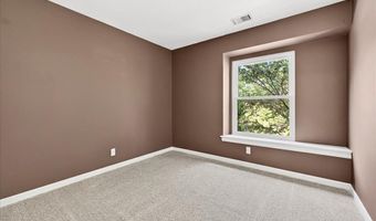 1201 Lofty Point Dr C, Ballwin, MO 63021