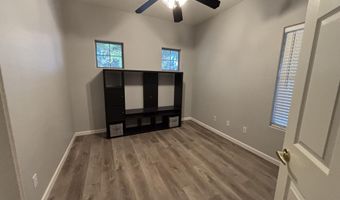 948 E SAVANNAH Dr, Chandler, AZ 85225