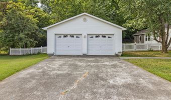 946 Poplar St, Alcoa, TN 37701