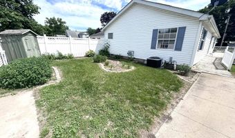 117 W Wapello St, Agency, IA 52530