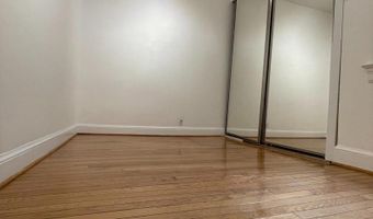 3520 W PL NW #103, Washington, DC 20007