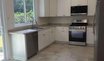 3075 Keyingham Way, Alpharetta, GA 30004