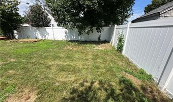 39 Gorham Ave, Warwick, RI 02886