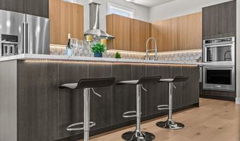 852 Oak St, Ashland, OR 97520