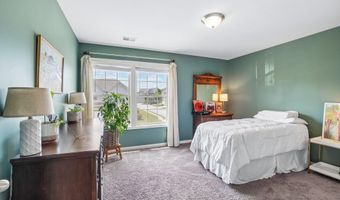 801 Deepwood Ct, Boiling Springs, SC 29316