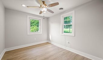 8255 MERTZTOWN Rd, Alburtis, PA 18011