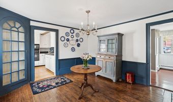 26 Grove St, Bath, ME 04530