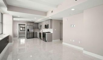 50 W Broad St 2104, Columbus, OH 43215