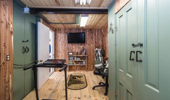 640 Orchard Dr, Bridport, VT 05734