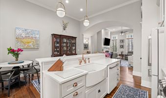 14 Assembly Row B, Beaufort, SC 29906