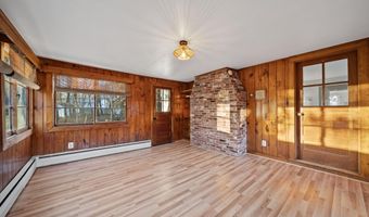 4 Forest Rd, Atkinson, NH 03811