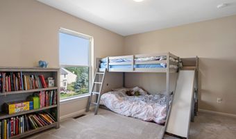 1690 Meadowside Dr, Ann Arbor, MI 48104