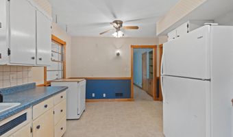 216 W SEYMOUR St, Appleton, WI 54915