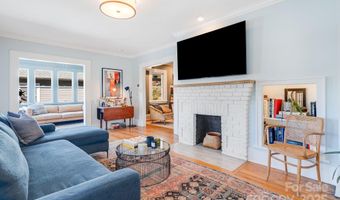 22 Kenilwood Pl, Asheville, NC 28803