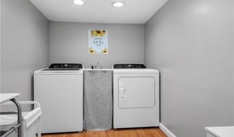 745 Eagle Peak Rd, Burrillville, RI 02859