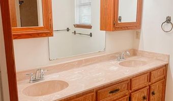 2924 Red Oak Cir, Abilene, TX 79606
